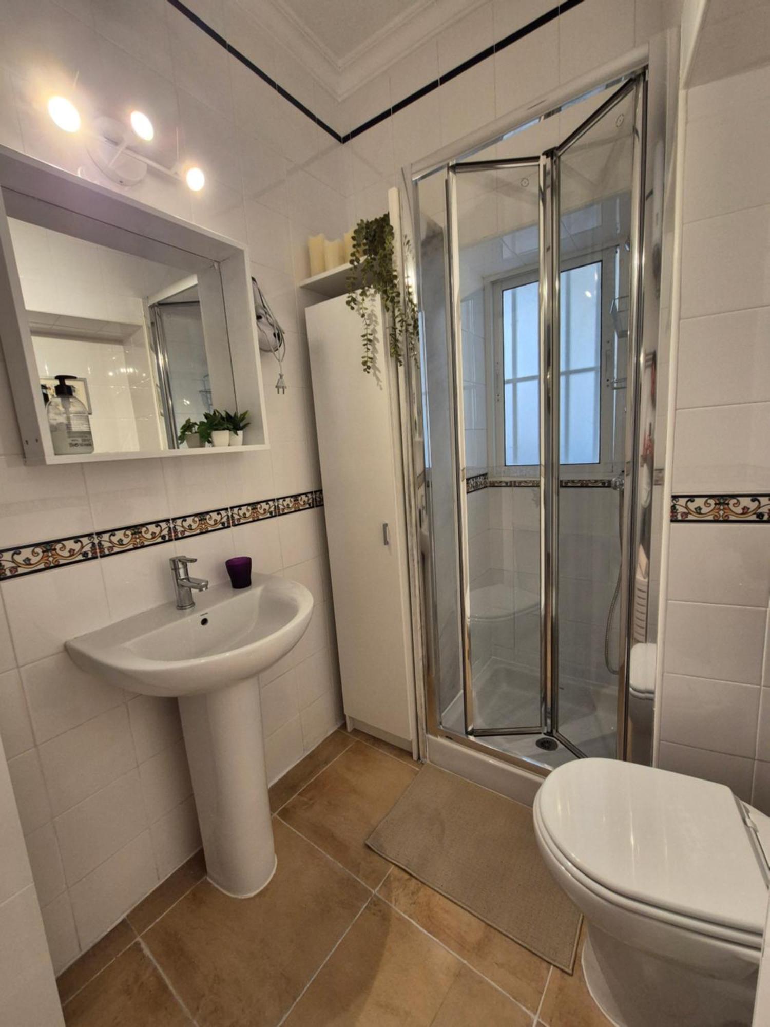 Hostfy Centro San Roman Sevilla Exteriör bild