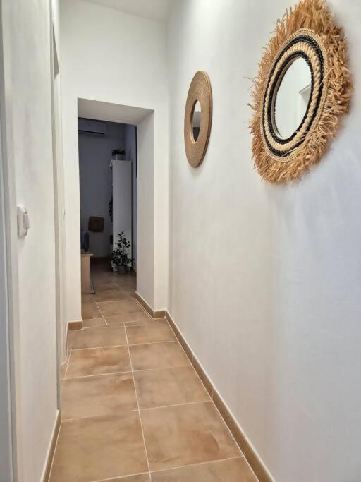 Hostfy Centro San Roman Sevilla Exteriör bild