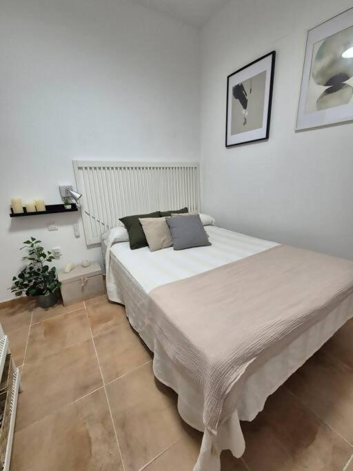 Hostfy Centro San Roman Sevilla Exteriör bild